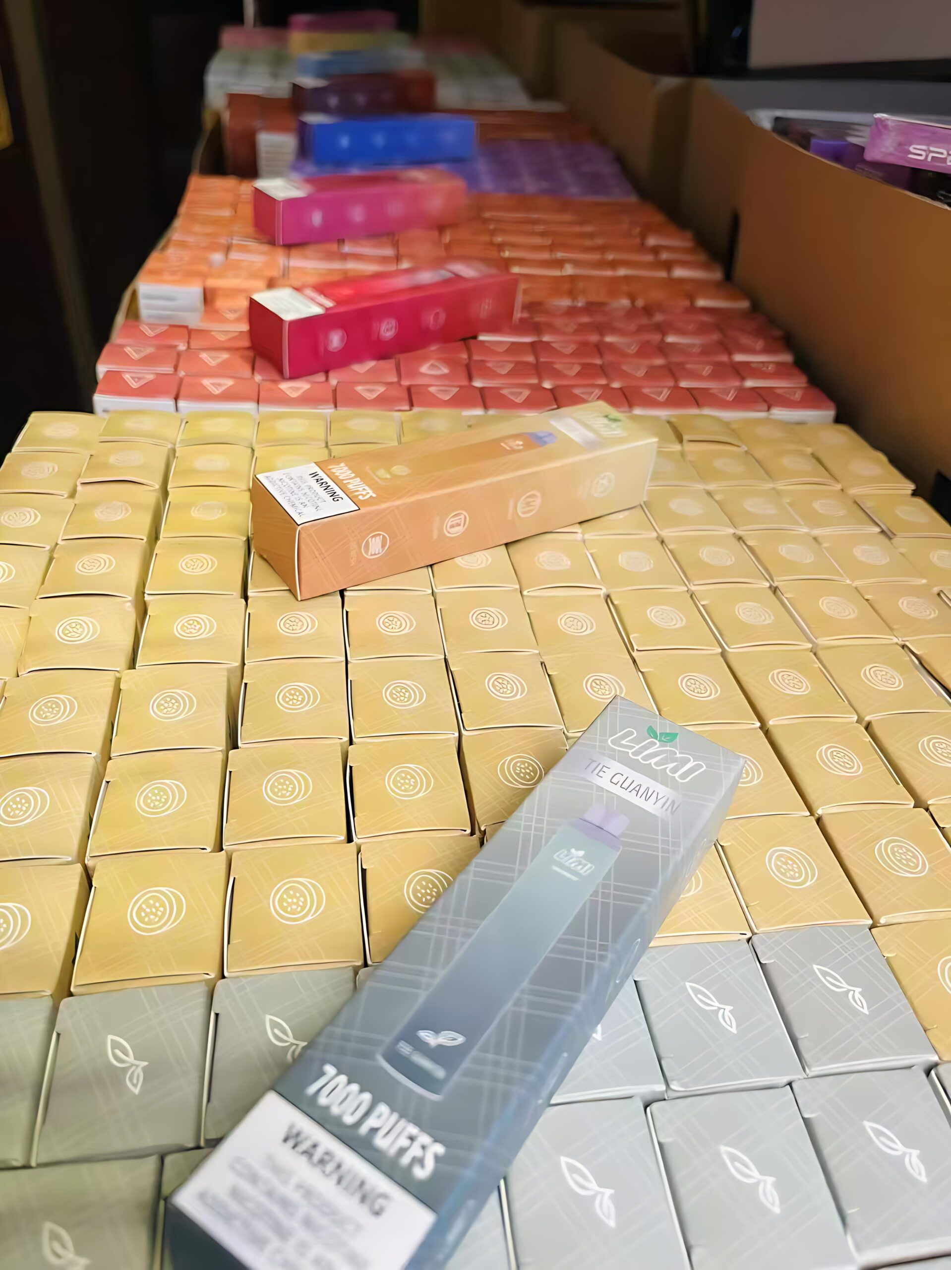 LIMI 7000 口拋棄式電子菸推薦|超長續航・16 款涼感口味|台灣現貨 3 LIMI 7000口拋棄式電子煙 超長續航多口味涼感一次性煙桿|LIMI 7000 口拋棄式電子菸推薦|超長續航・16 款涼感口味|台灣現貨